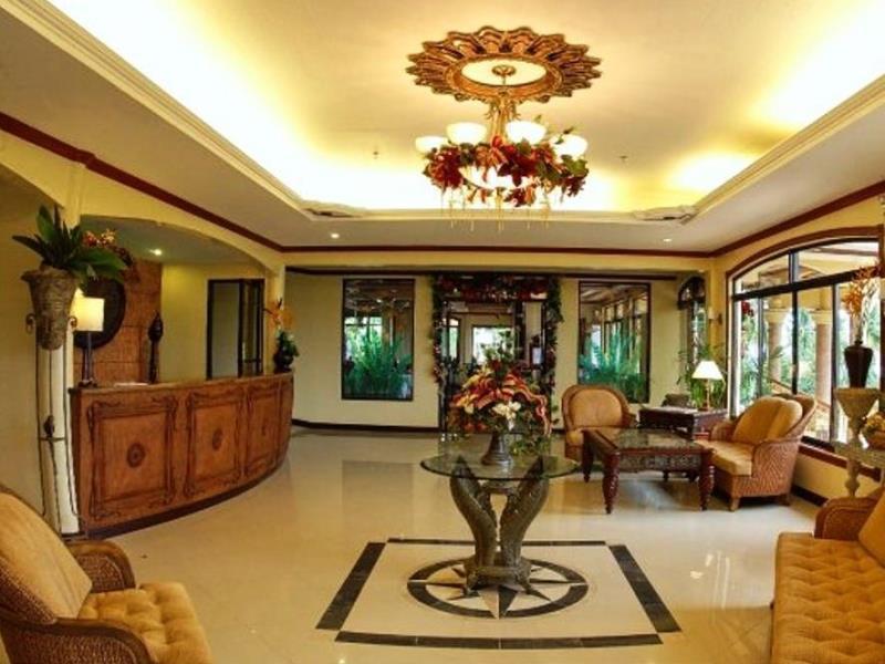 Camiguin Highland Resort Mambajao Exterior photo