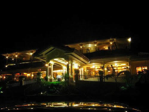 Camiguin Highland Resort Mambajao Exterior photo